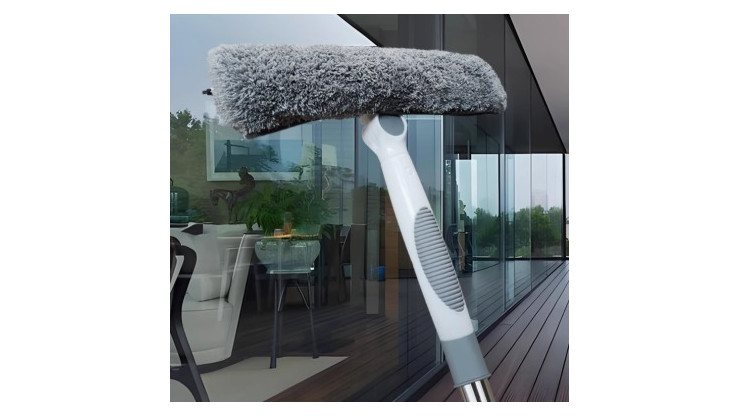 Extendable Glass & Surface Cleaning Tool